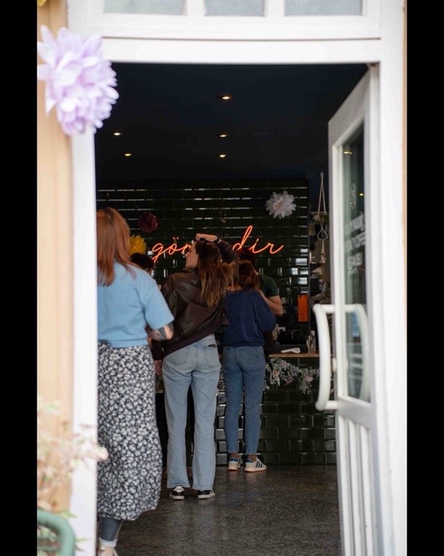 drei&zwanzig — Café, Events und Fotografie