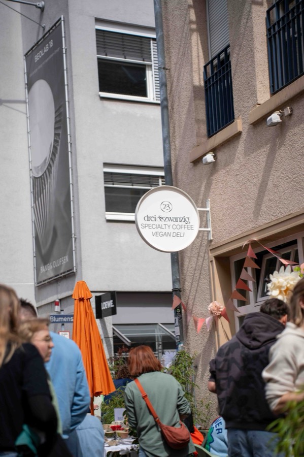 drei und zwanzig, Moment des Tages in Karlsruhe
